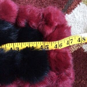 Gorgeous 4 FT Burgundy/Black GENUINE FUR Scarf Boa